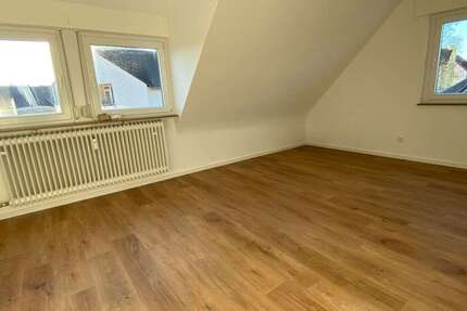Wohnung Stuttgart Feuerbach - 3.5 Zimmer, 65 m&sup2;, 860&euro; | Angebot:27279893