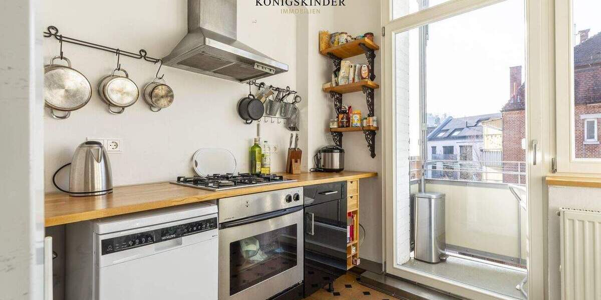 Historischer Altbau trifft urbanes Lebensgefühl: Charmante Wohnung in Stuttgart-Süd 2 zimmer