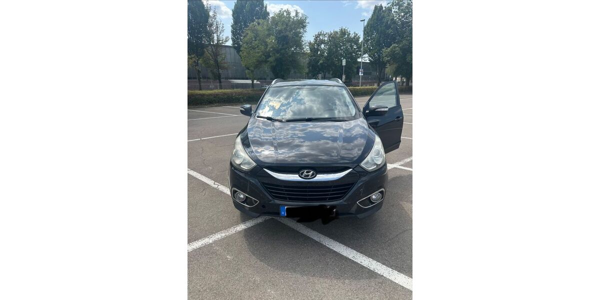 Hyundai ix35 212.800 km 4.000 &euro; Nürtingen 72622