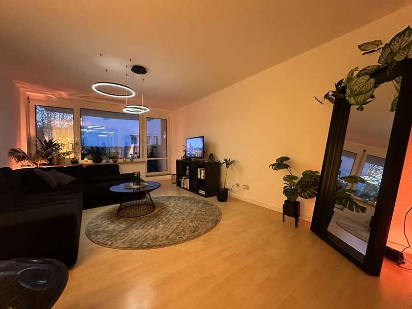 Wohnung zum Mieten in Stuttgart Weilimdorf 1.090 € 90 m² 3 zimmer