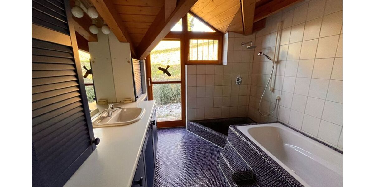 Paradies für Familien und Gartenliebhaber - Einfamilienhaus Reutlingen Sondelfingen | Angebot:26633436