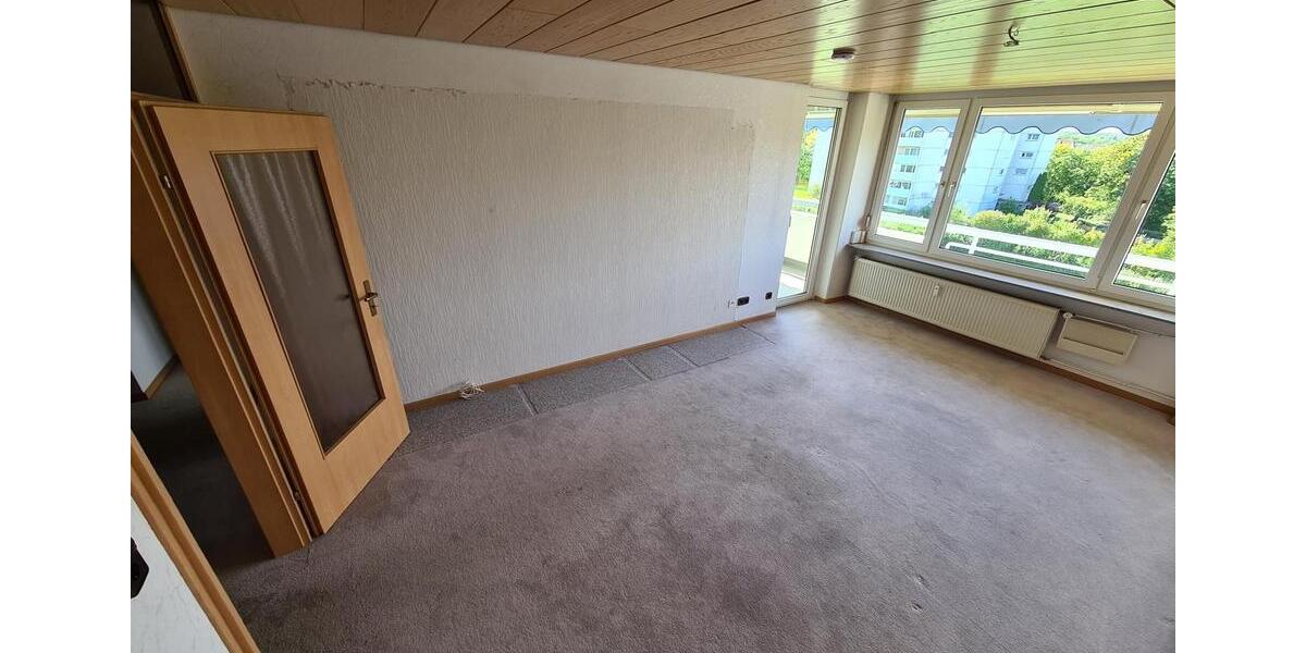 Etagenwohnung Frickenhausen - 4 Zimmer, 90 m&sup2;, 1.340&euro; | Angebot:24981180
