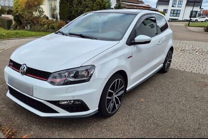 VW Polo 160.500 km 11.900 € Althengstett 75382