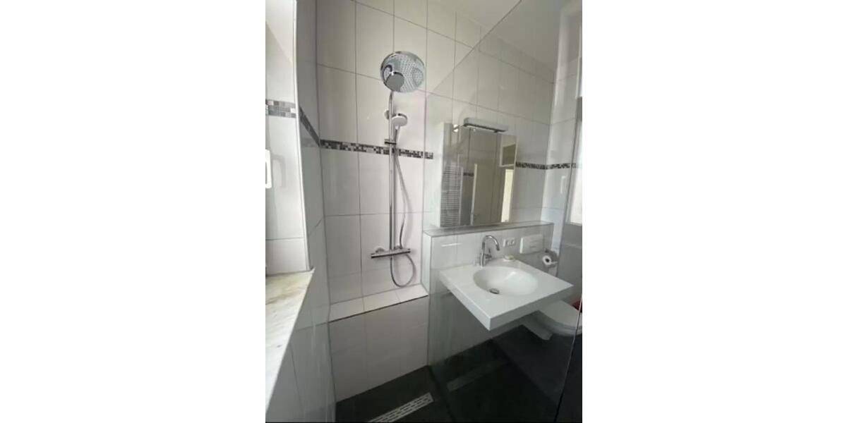 Einfamilienhaus Nürtingen - 2 Zimmer, 60 m&sup2;, 270.000&euro; | Angebot:26164257