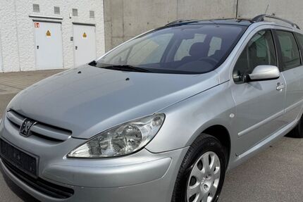 Peugeot 307 122.000 km 2.590 &euro; Backnang 71522