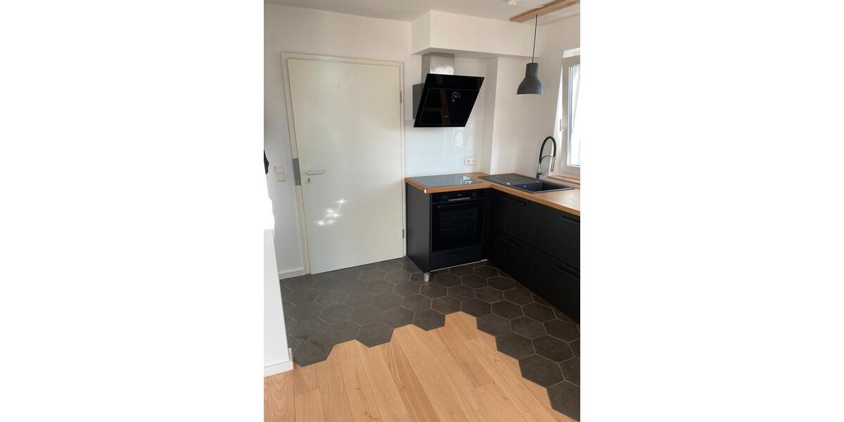 Maisonettenwohnung Schönaich - 2 Zimmer, 44 m&sup2;, 900&euro; | Angebot:26623383