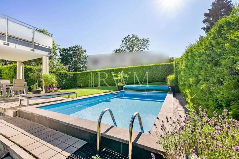 Haus zum Kaufen in Esslingen 1.390.000 € 193.87 m² 5.5 zimmer