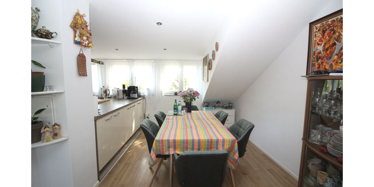 Etagenwohnung Stuttgart Dürrlewang - 4 Zimmer, 86 m&sup2;, 480.000&euro; | Angebot:25740383