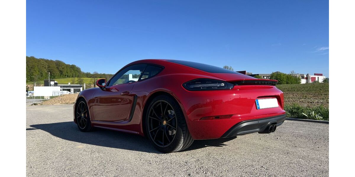 Porsche Cayman 49.300 km 66.900 &euro; Backnang 71522