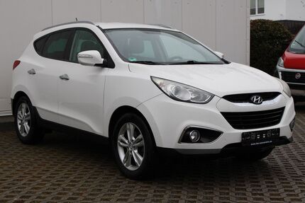 Hyundai ix35 173.000 km 6.999 &euro; Stuttgart ( Korntal Münchingen ) 70825