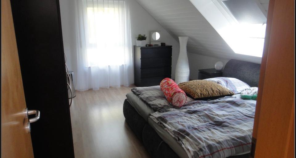 Haus im Haus - helle 5 Zimmer MaisonetteWohnung in Dätzingen