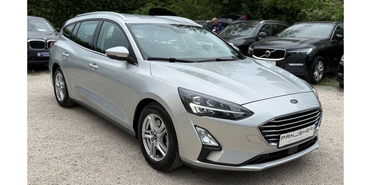Ford Focus 61.000 km 15.399 &euro; Stuttgart-Möhringen 70567
