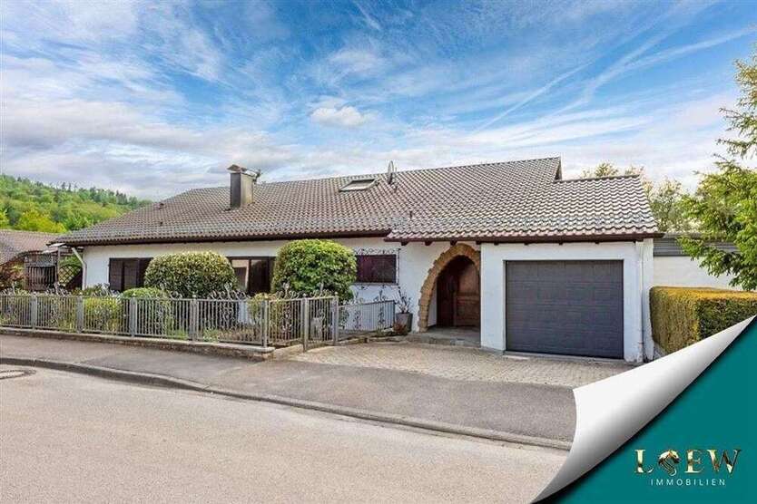 Haus zum Kaufen in Schorndorf 1.099.000 € 287 m²