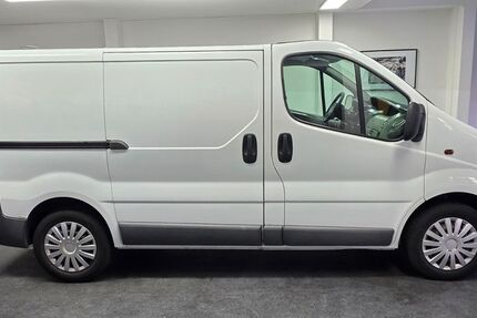 Opel Vivaro 237.000 km 5.990 € Asperg/Ludwigsburg bei Stuttgart 71679