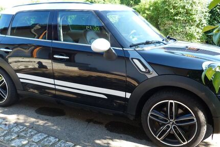 Mini Countryman S (Cooper) 117.500 km 9.990 &euro; Metzingen 72555