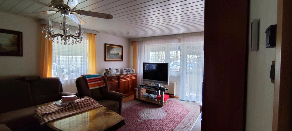 Hochparterre Gerlingen - 4 Zimmer, 88 m&sup2;, 329.000&euro; | Angebot:24843449