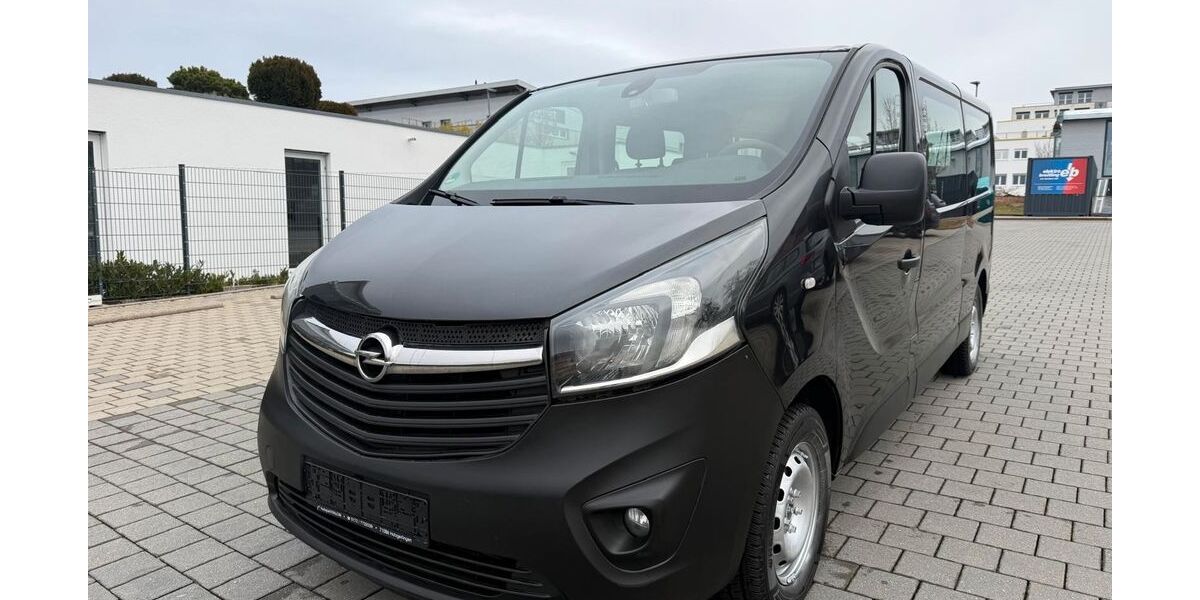 Opel Vivaro 420.000 km 6.980 &euro; Holzgerlingen 71088