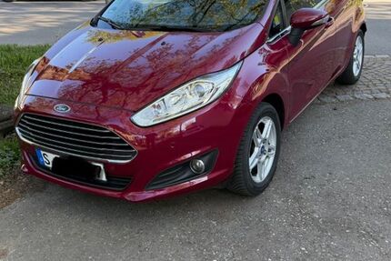 Ford Fiesta 146.000 km 3.800 &euro; Stuttgart 70329