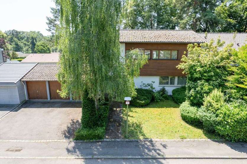 Haus zum Kaufen in Gerlingen 990.000 € 180 m²