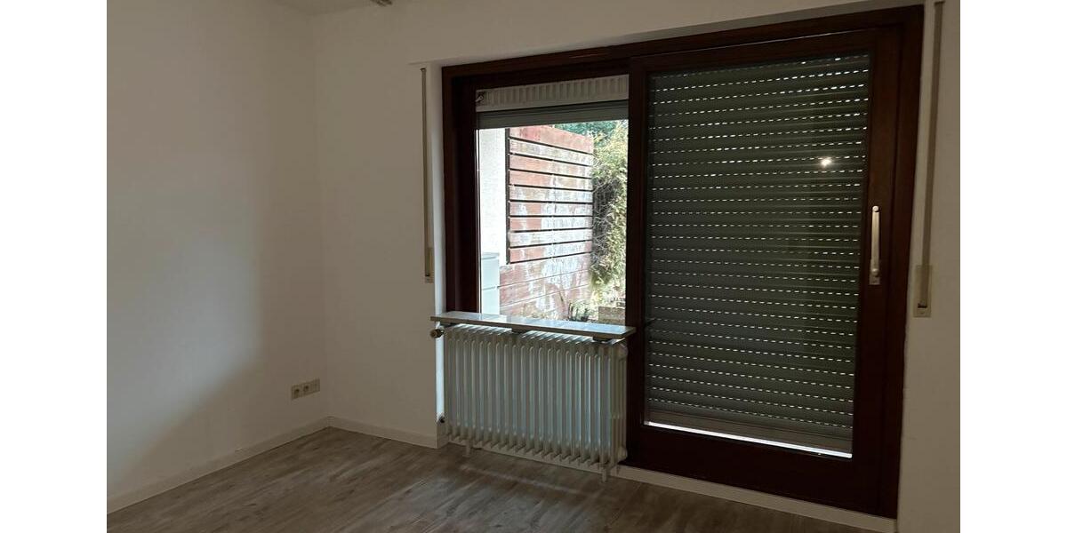 Erdgeschoßwohnung Stuttgart Bopser - 2 Zimmer, 70 m&sup2;, 1.250&euro; | Angebot:24876905