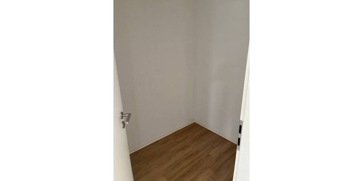 Etagenwohnung Esslingen am Neckar Weil - 3 Zimmer, 79 m&sup2;, 1.289&euro; | Angebot:26292885