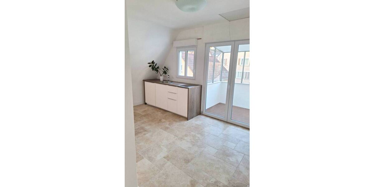 Einfamilienhaus Stuttgart Wangen - 8 Zimmer, 126 m&sup2;, 749.000&euro; | Angebot:24027167