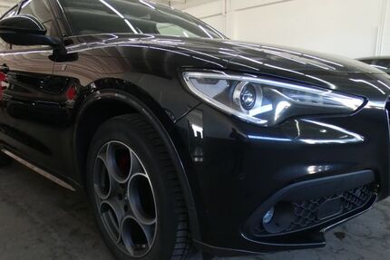 Alfa Romeo Stelvio 204.300 km 16.499 &euro; Metzingen 72555