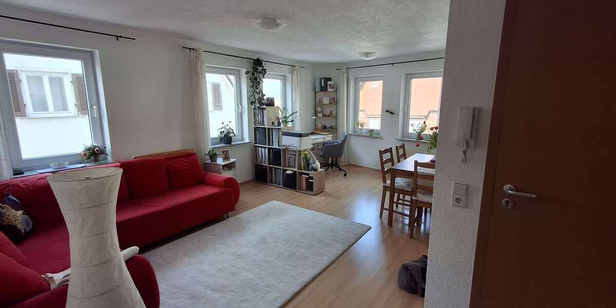 Etagenwohnung Nürtingen - 2 Zimmer, 47 m&sup2;, 600&euro; | Angebot:26814444
