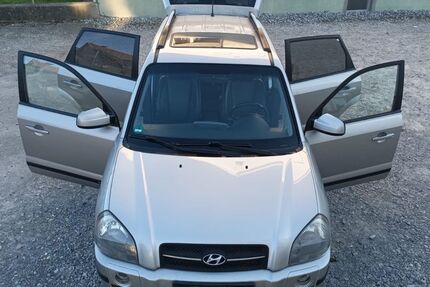 Hyundai TUCSON 168.717 km 3.890 € Böblingen 71032
