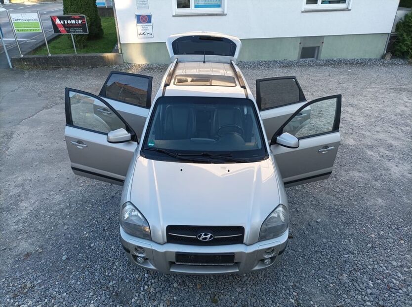 Hyundai TUCSON 168.717 km 3.890 € Böblingen 71032
