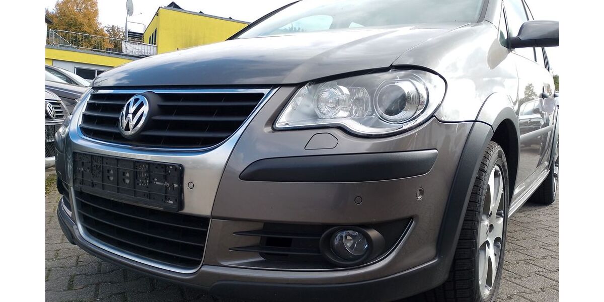 VW Touran 182.000 km 4.950 &euro; Ludwigsburg 71642