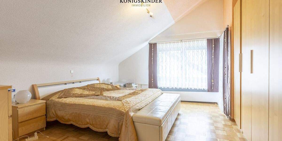 Doppelhaushälfte Ebersbach an der Fils Ebersbach - 7 Zimmer, 193 m&sup2;, 599.000&euro; | Angebot:25671731