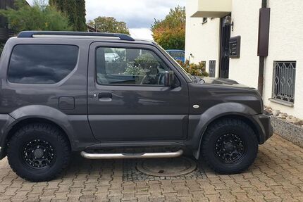 Suzuki Jimny 172.000 km 13.199 &euro; Leutenbach 71397