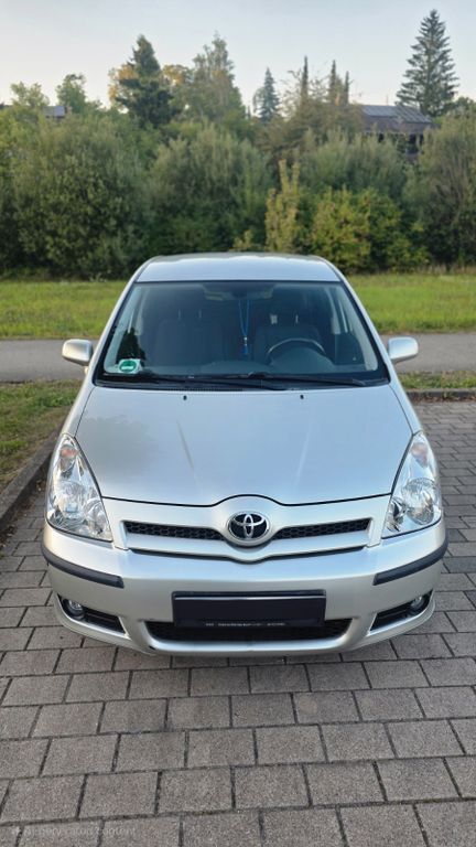 Corolla Verso