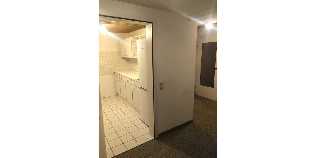 Etagenwohnung Schorndorf - 2.5 Zimmer, 76 m&sup2;, 920&euro; | Angebot:26566587