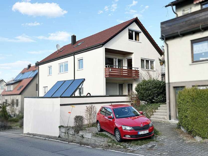 Haus zum Kaufen in Pfullingen 630.000 € 251 m²