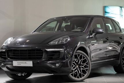 Porsche Cayenne 99.500 km 49.880 &euro; Böblingen 71034