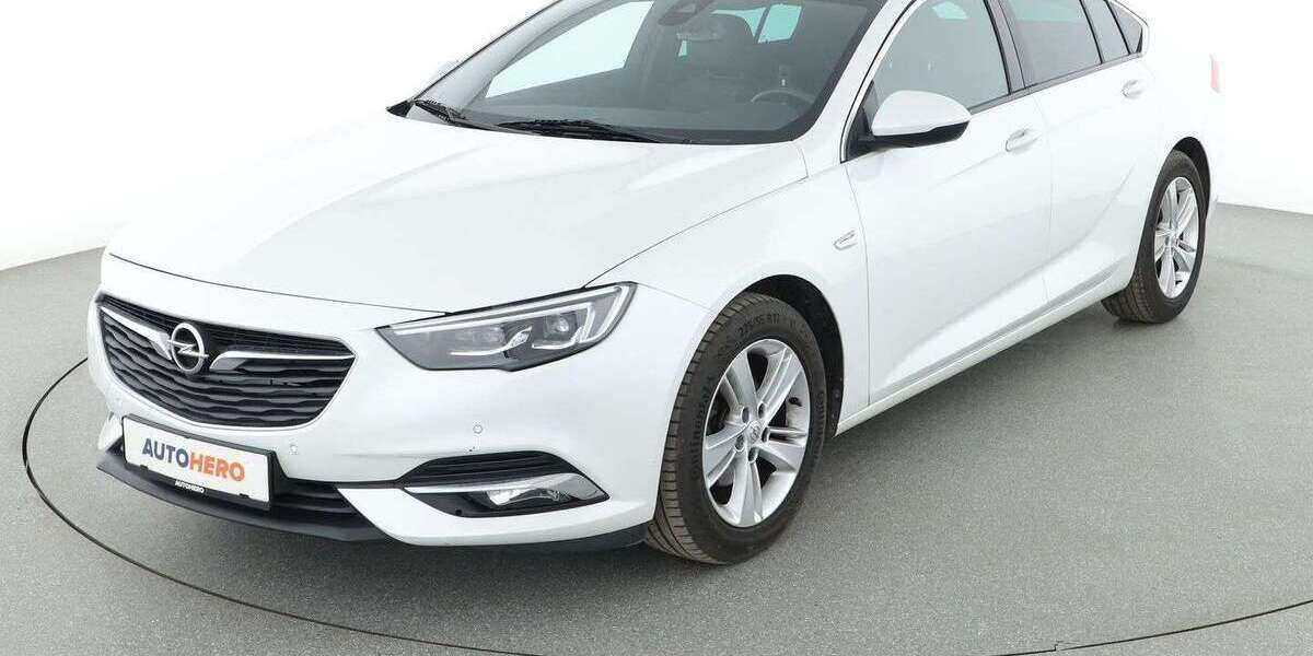 Opel Insignia 95.374 km 14.710 &euro; Stuttgart 70195