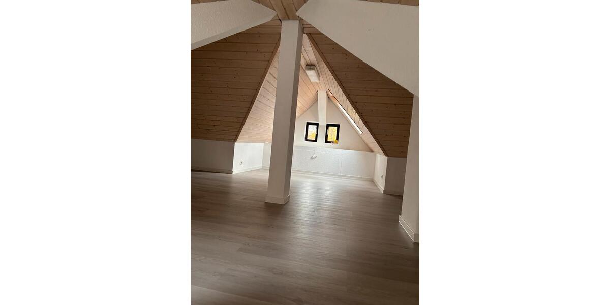 Maisonettenwohnung Korntal-Münchingen Münchingen - 5 Zimmer, 128 m&sup2;, 1.800&euro; | Angebot:24485138