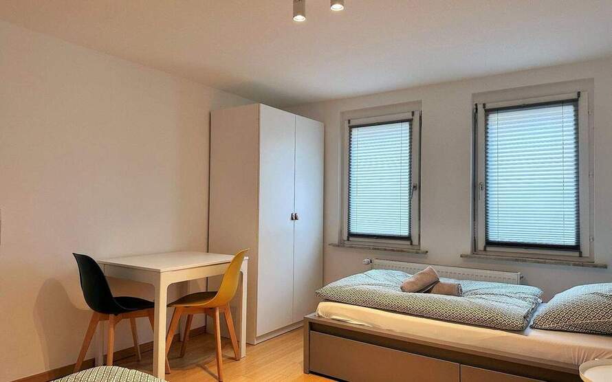 Geräumige 5-Zimmer-Wohnung mit Balkon in Stuttgart Ost 5 zimmer