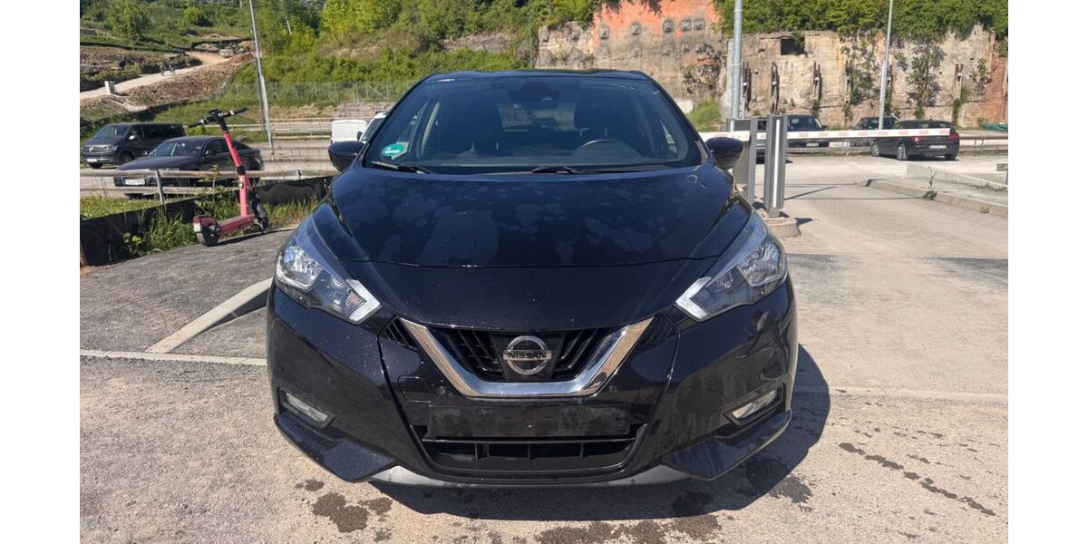 Nissan Micra 103.000 km 7.300 &euro; Stuttgart 70376