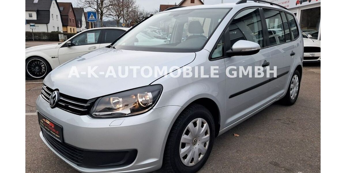 VW Touran 195.640 km 5.499 &euro; Deizisau 73779
