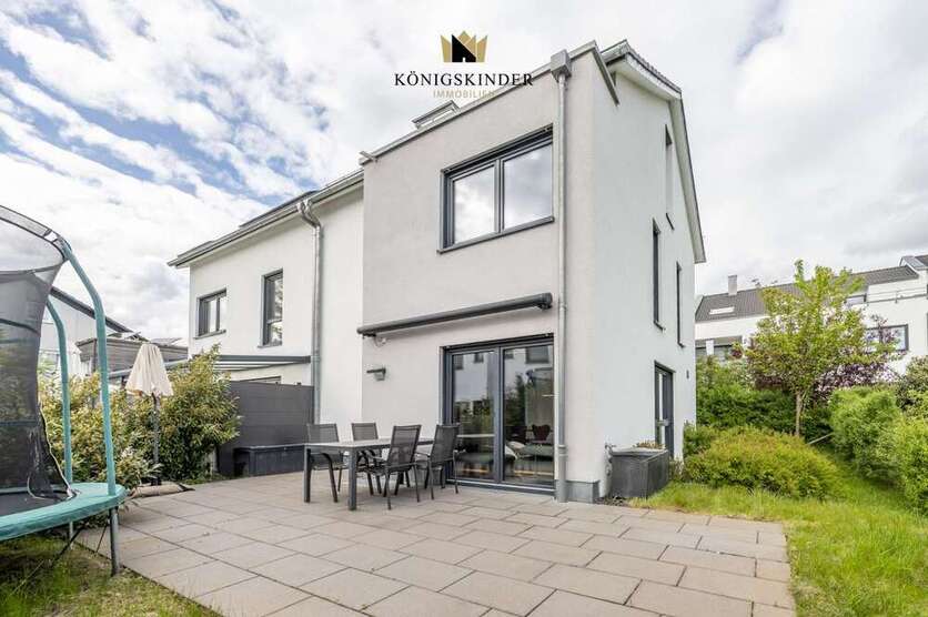 Haus zum Kaufen in Stuttgart 895.000 € 154.69 m²