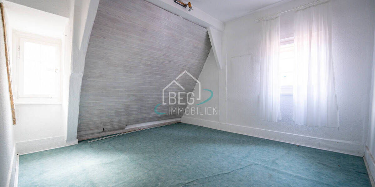 Etagenwohnung Esslingen am Neckar Stadtmitte - 4 Zimmer, 103 m&sup2;, 324.900&euro; | Angebot:26244026