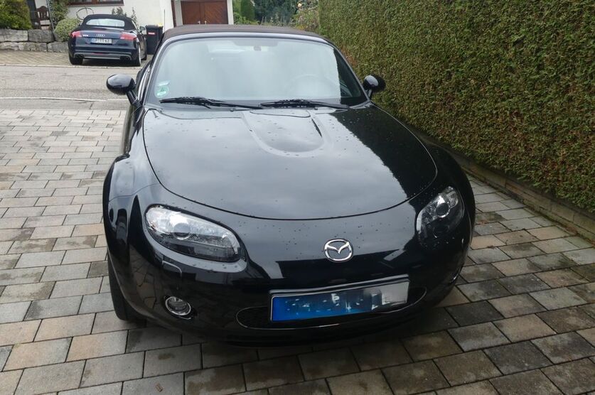 Mazda MX-5 46.977 km 15.800 € Reutlingen 72766