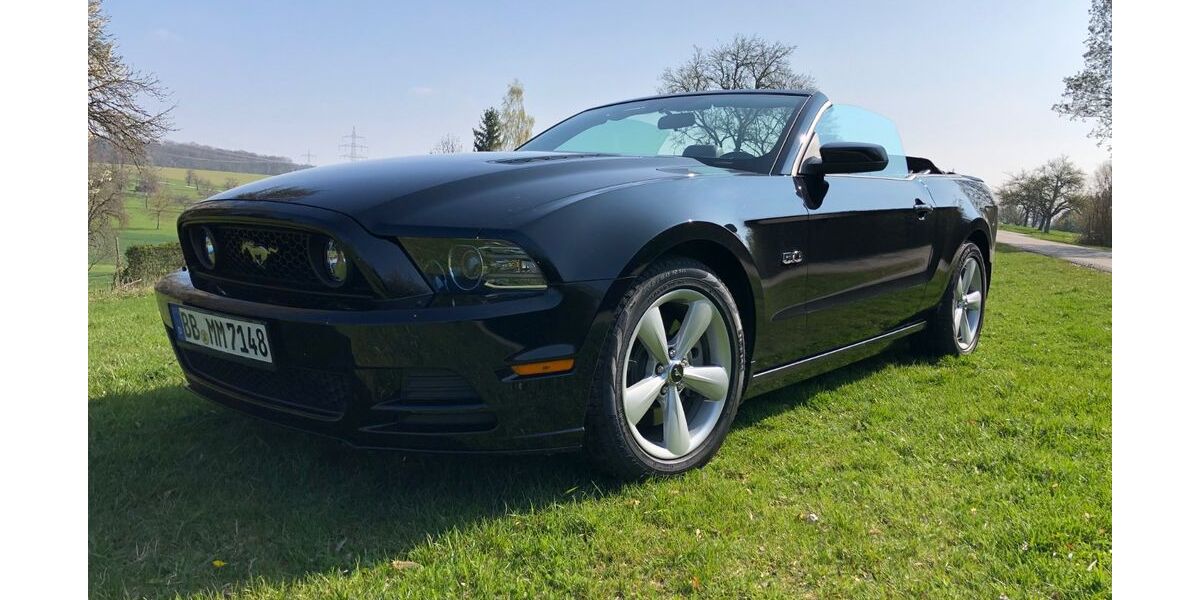 Ford Mustang 153.000 km 22.500 &euro; Gärtringen 71116