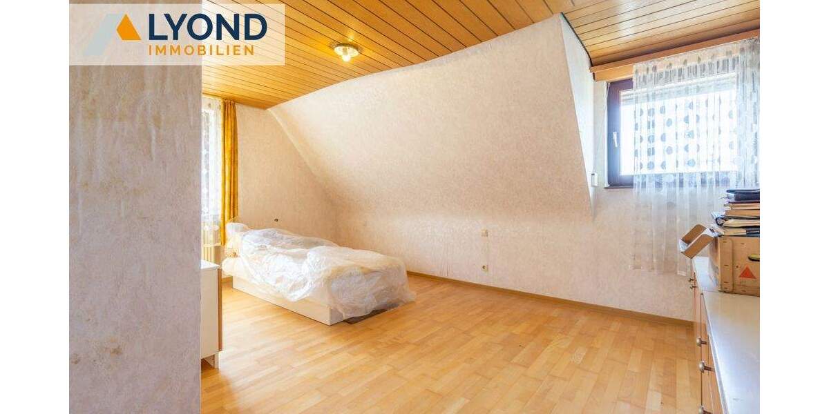 Doppelhaushälfte Sindelfingen Mitte - 6 Zimmer, 104 m&sup2;, 499.000&euro; | Angebot:25676532