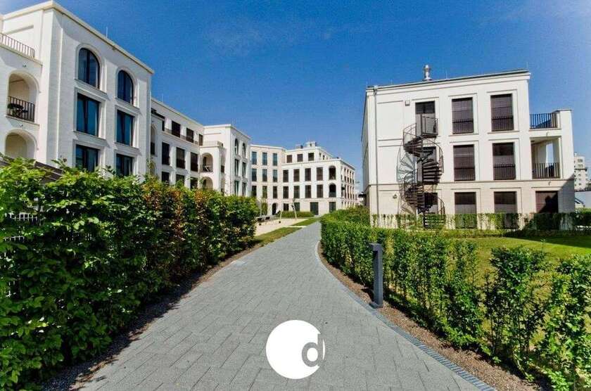 Wohnung zum Mieten in Stuttgart 3.020 € 186.57 m²