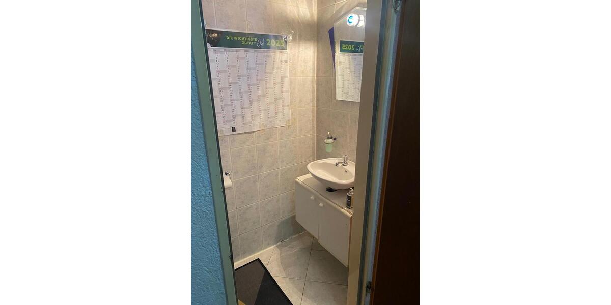 Etagenwohnung Backnang - 4.5 Zimmer, 106 m&sup2;, 350.000&euro; | Angebot:25216664