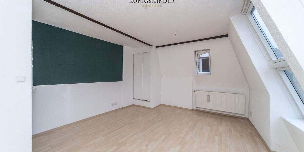 Etagenwohnung Stuttgart Mitte - 3 Zimmer, 82 m&sup2;, 449.000&euro; | Angebot:25276817